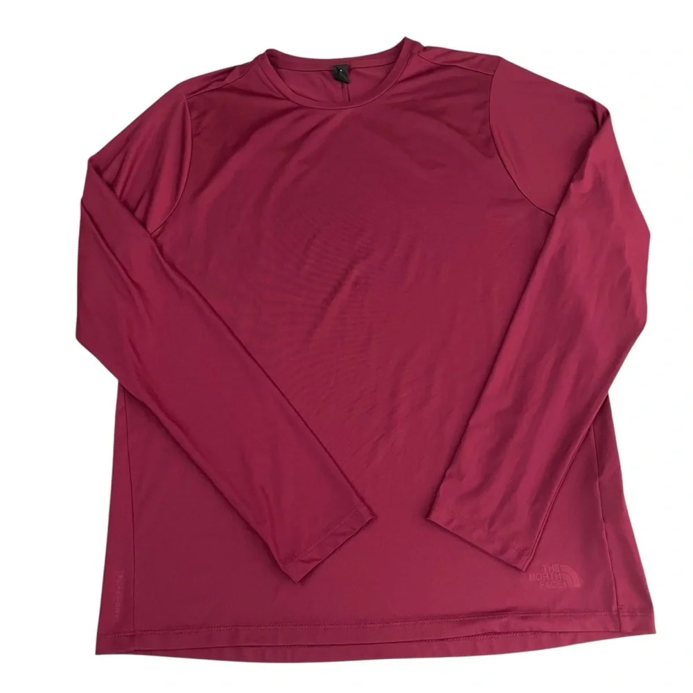 The‎ North Face Flashdry Long Sleeve Crew Shirt Maroon Medium
